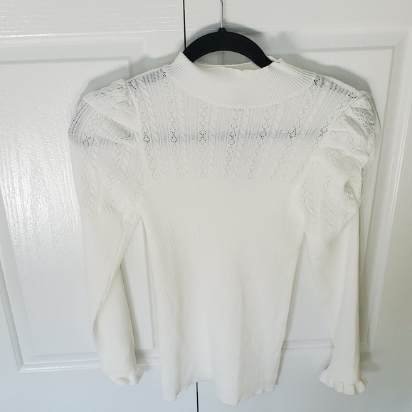 White knit top - Picture 1 of 2